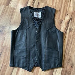 Men's Genuine Leather Vest Size 42 Black, Motorcycle Biker/Western Style